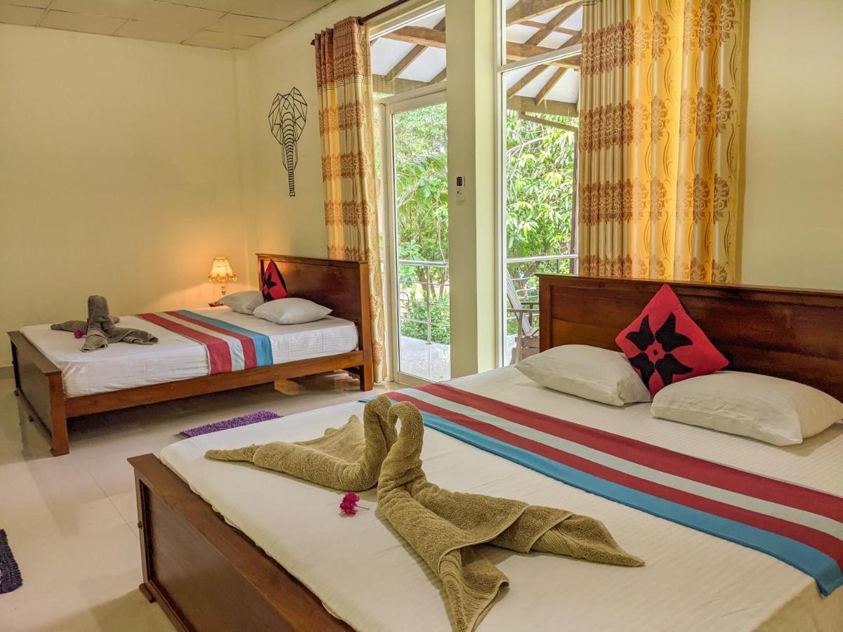 Choona Lodge 'View Of Sigiriya & Pidurangala With Sunrise' 외부 사진