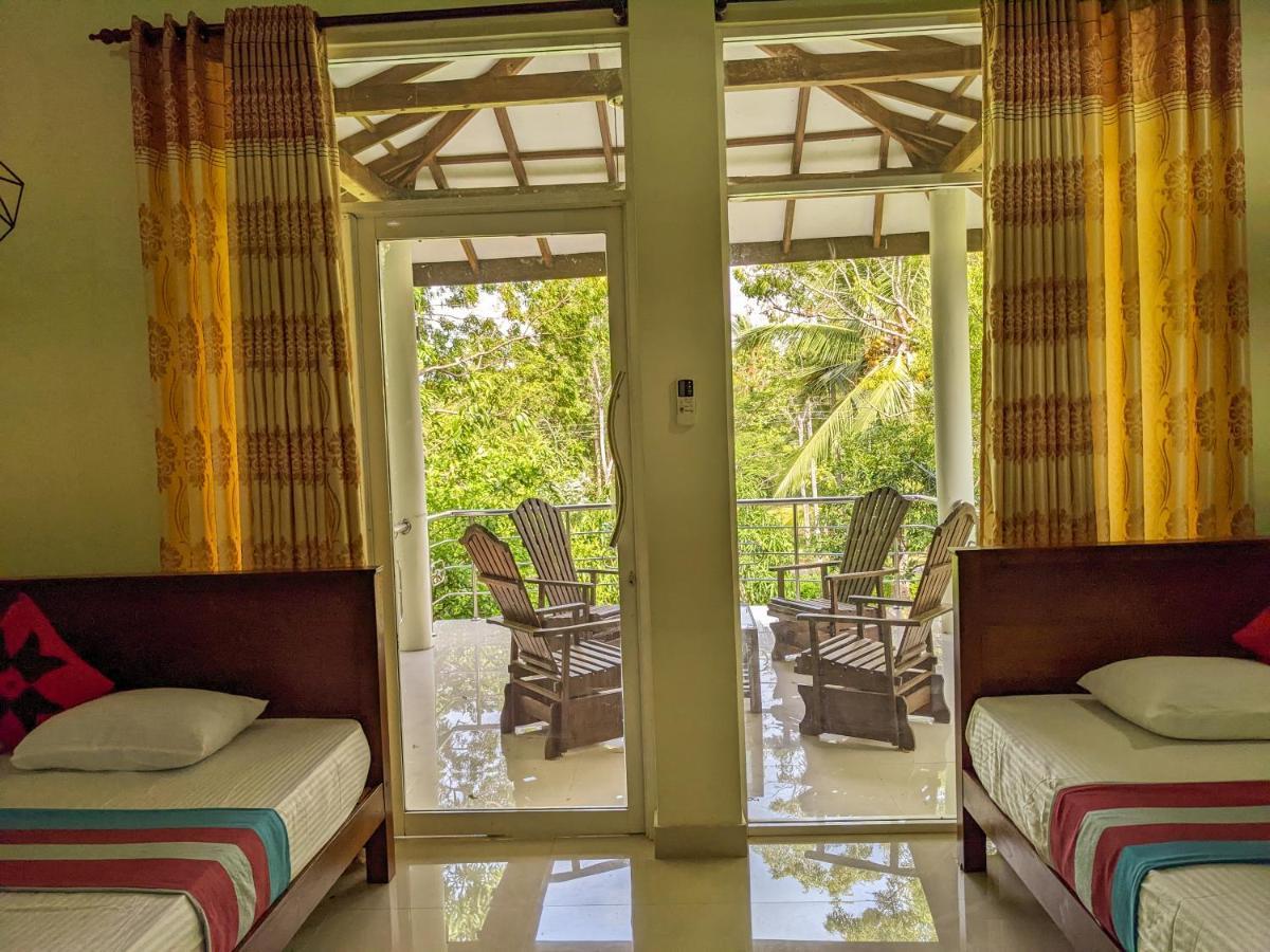 Choona Lodge 'View Of Sigiriya & Pidurangala With Sunrise' 외부 사진