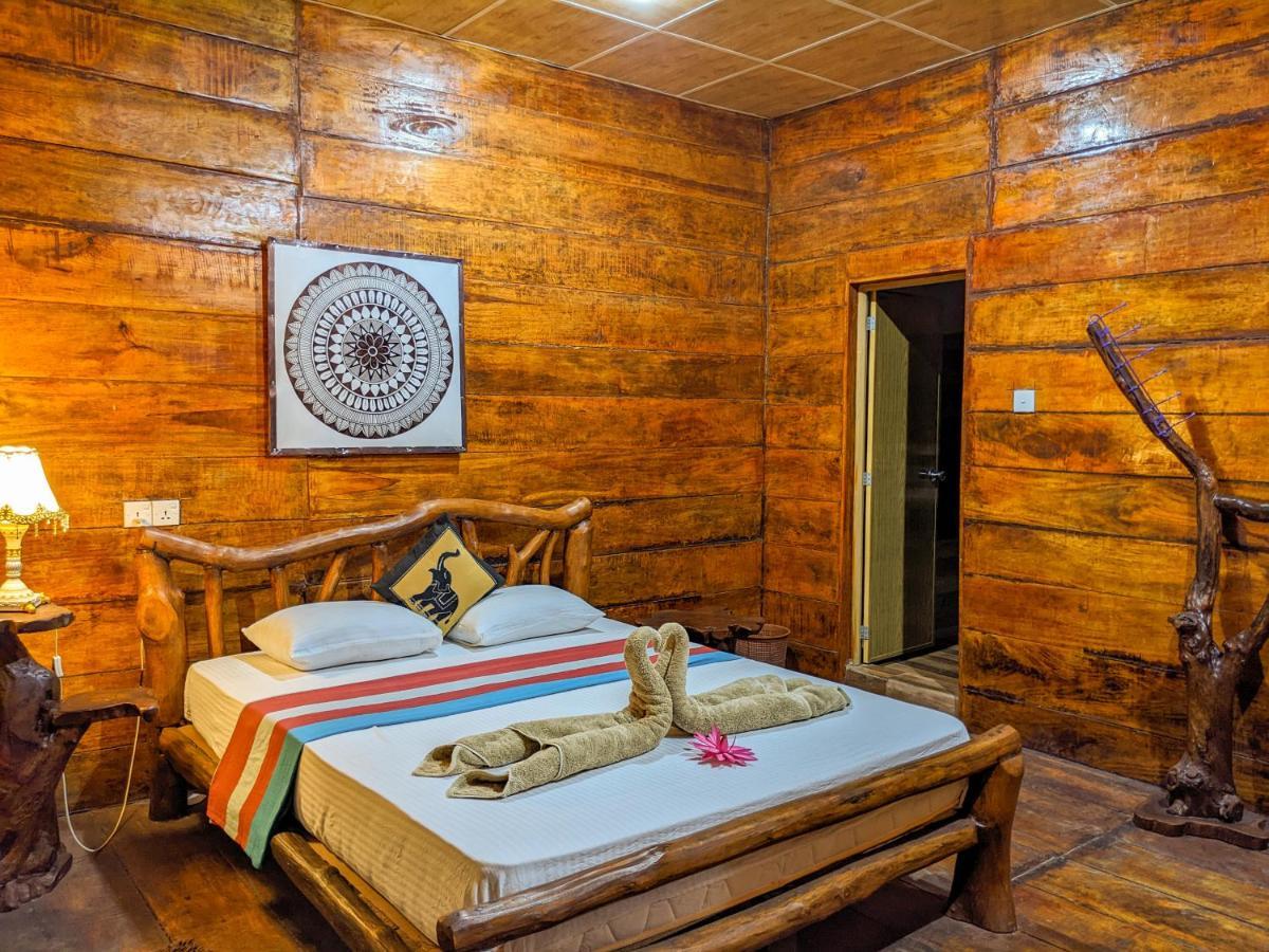 Choona Lodge 'View Of Sigiriya & Pidurangala With Sunrise' 외부 사진